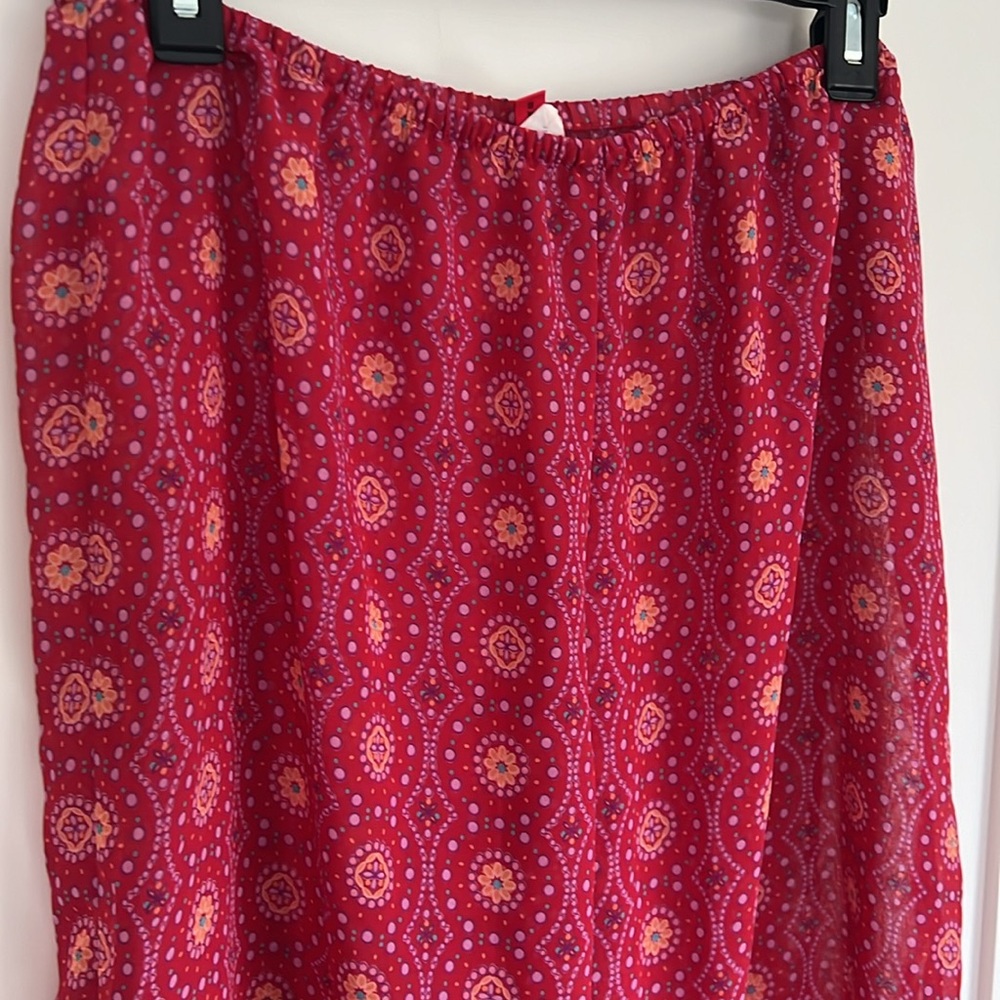 🕶️Josie Natori Pink/Red Wanderlust Drawstring sheer Capri Pants L - Picture 2 of 5